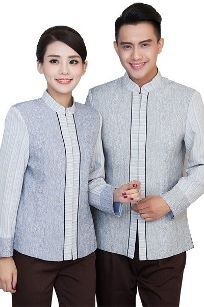 Đồng phục nhà hàng khách sạn – Đồng phục tạp vụ áo xám quần nâu 65